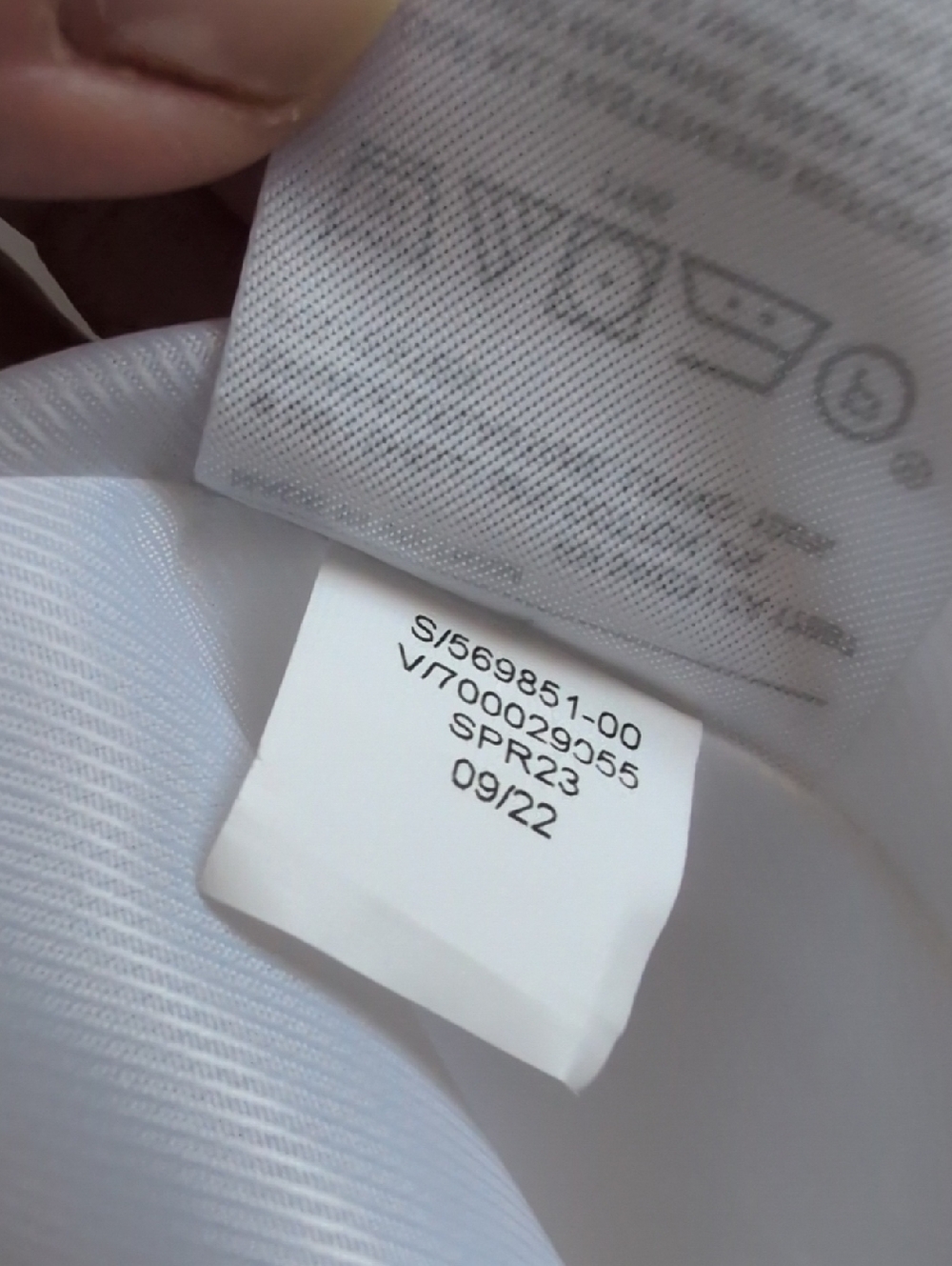 Banana Republic Factory White Double-Breasted Cotton Blazer with Gold Buttons 4 - Picture 10 of 16